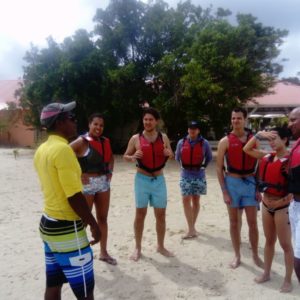 initiation à la yole en Martinique - Beyondthebeach