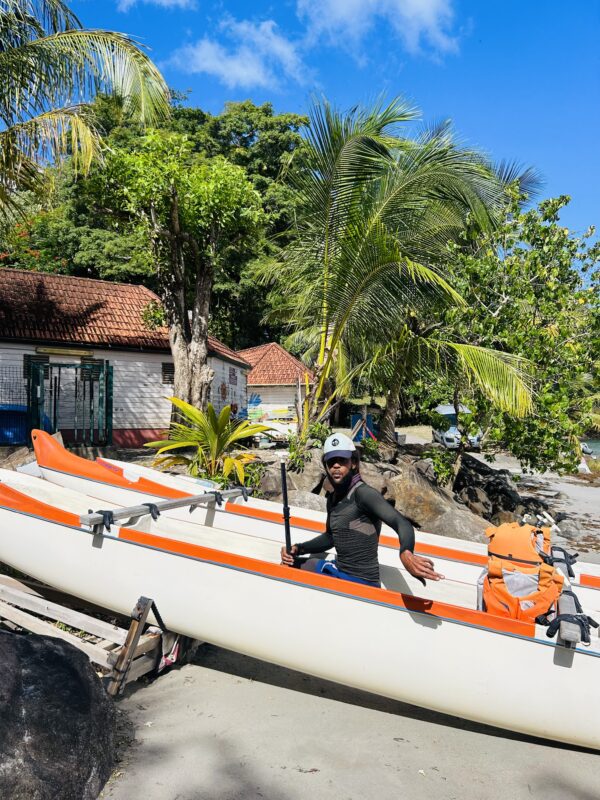 Dugout canoe trip in Martinique - Image 6