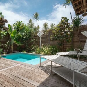 Piscinee suite presqu'île