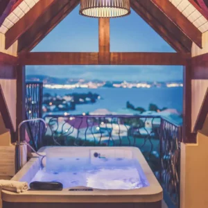 Suite villa jacuzzi 2